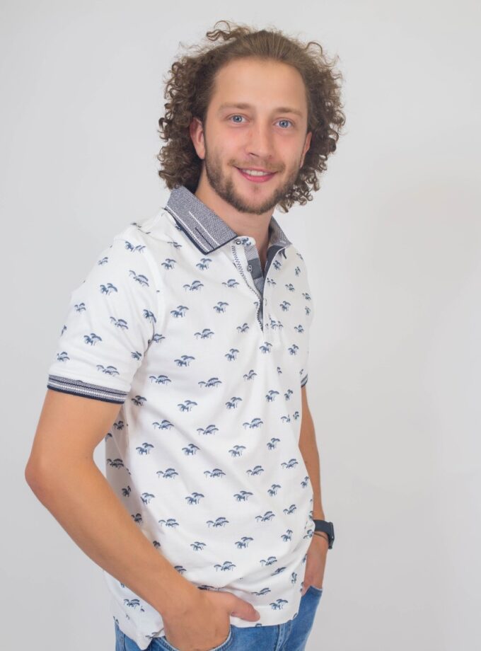 Поло Claudio Campione